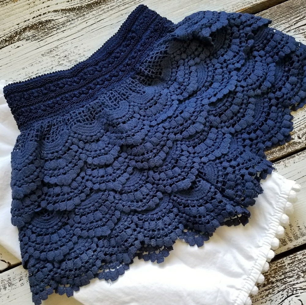 Lace shorts